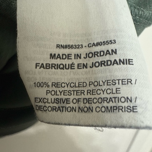 Nike Men's Heather Gray Short Sleeve Tee - Picture 3 of 3